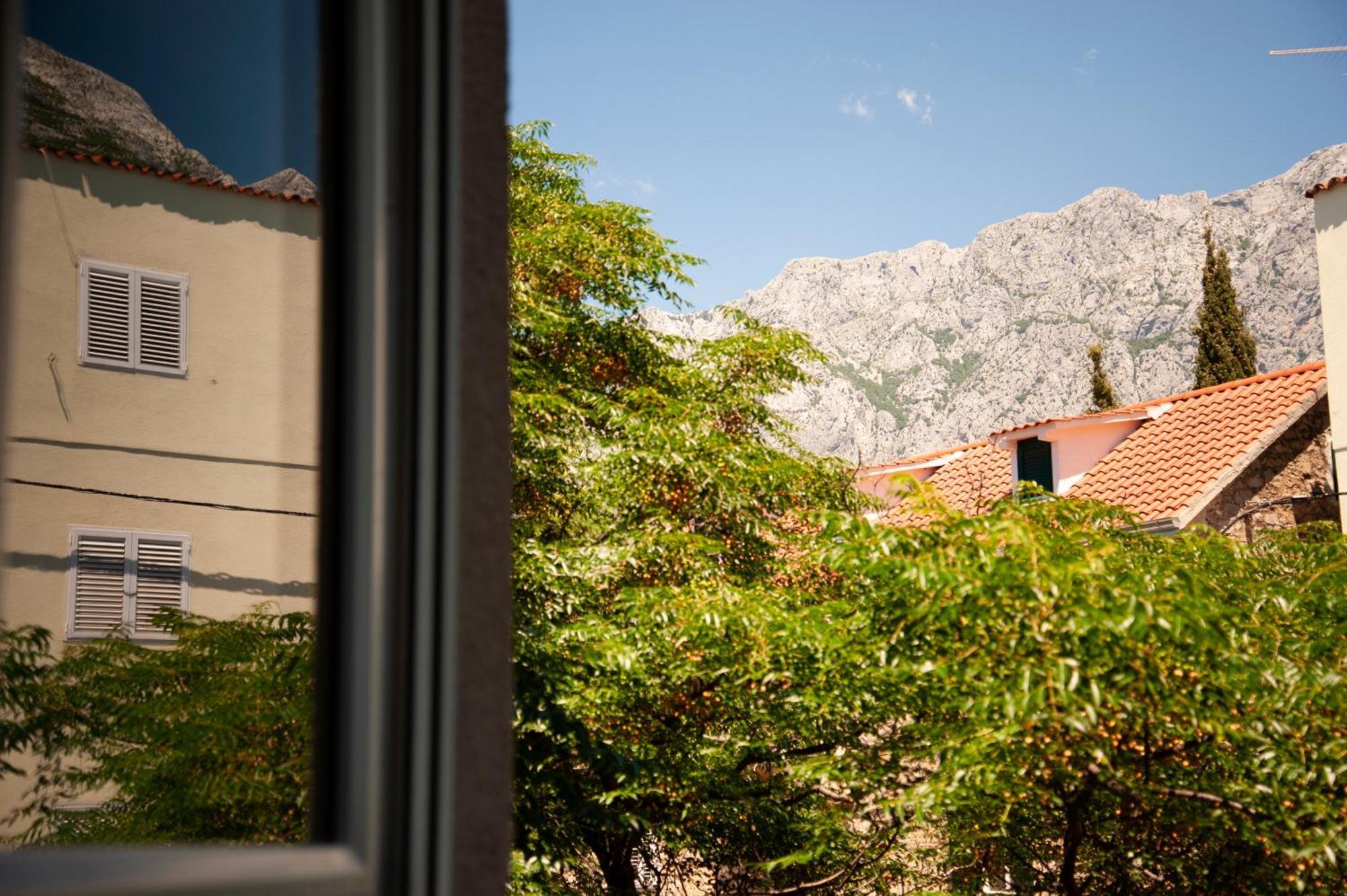 Center Of Makarska Leilighet Eksteriør bilde